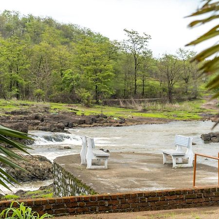 Saffronstays Siesta By The River Murbād Zewnętrze zdjęcie